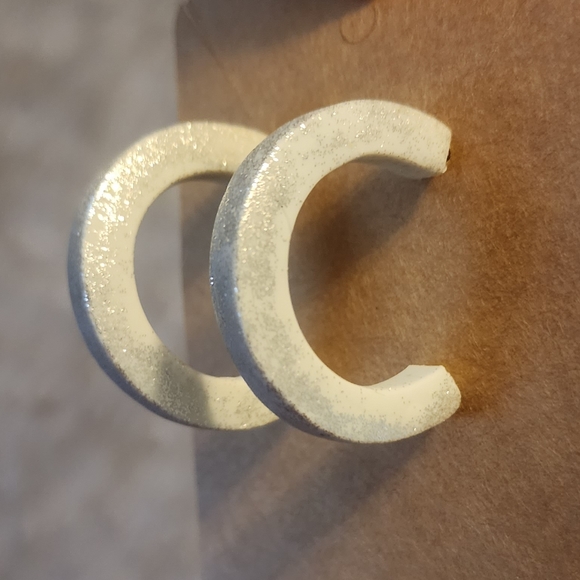 Silver glitter clay hoop earrings - Picture 2 of 10